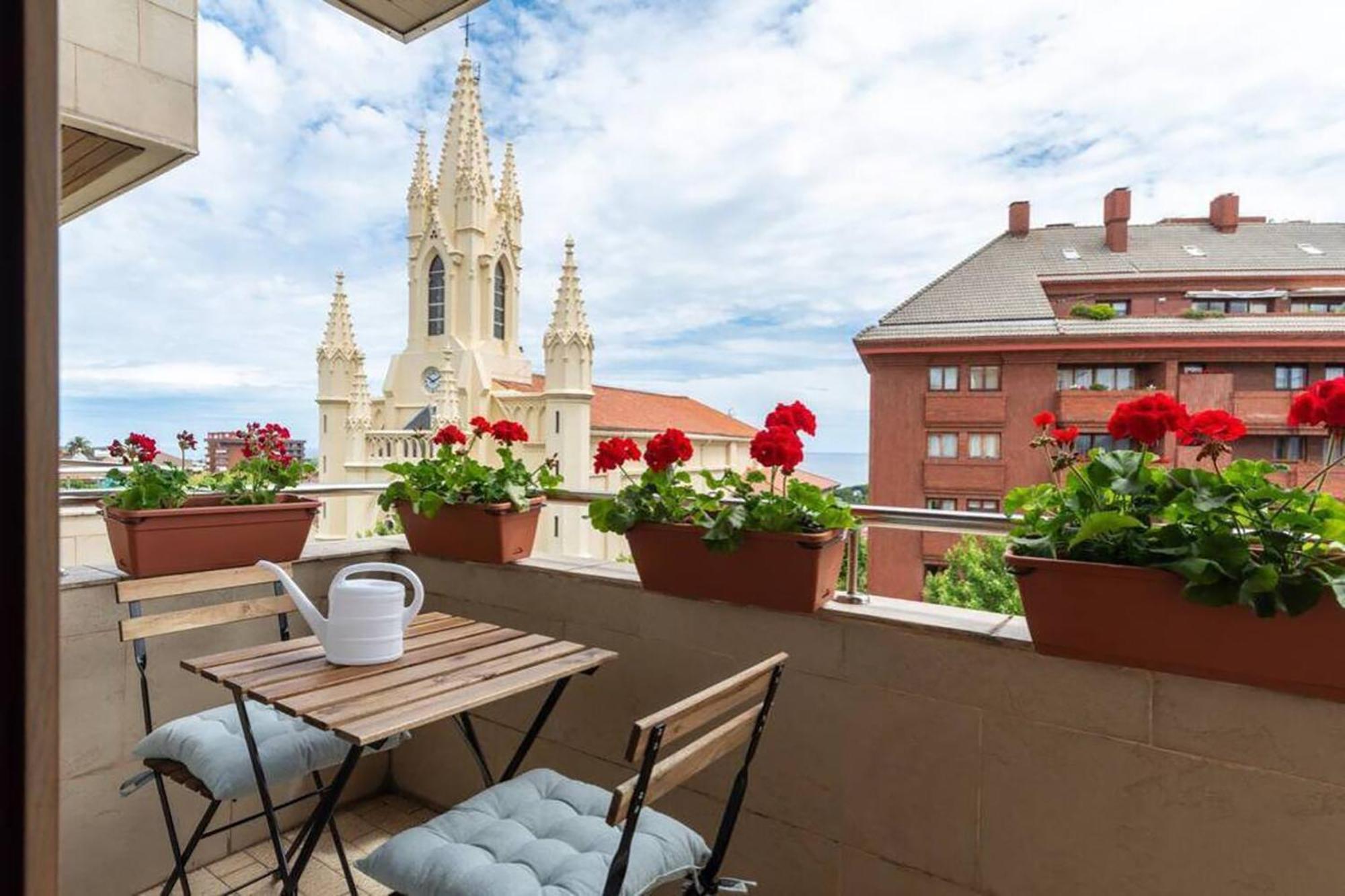 Apartamento En Alto Miranda Con Parking Apartment Santander Exterior photo
